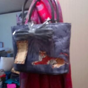 Purse, BuenoMini Bluejean Jungle Print with embroidered Tiger, NEW